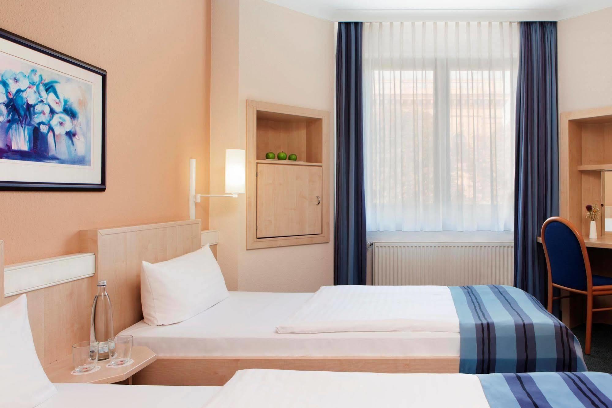 Intercityhotel Magdebourg Extérieur photo